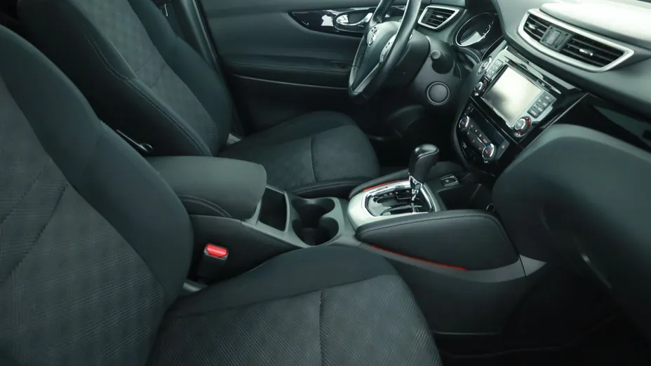 Nissan Qashqai -