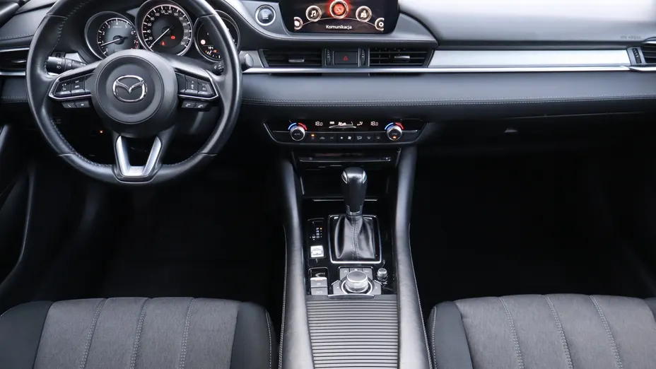 Mazda 6 -