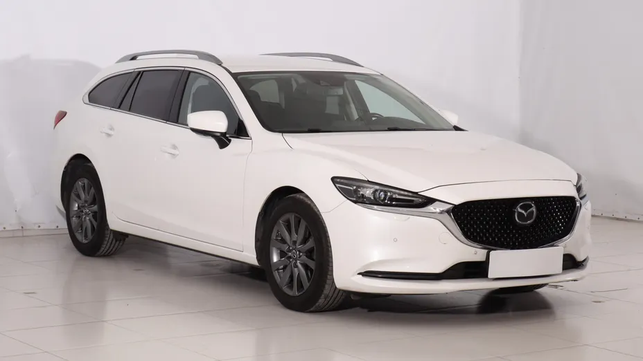 Mazda 6 -