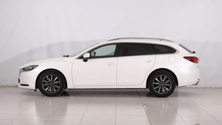 Mazda 6 -