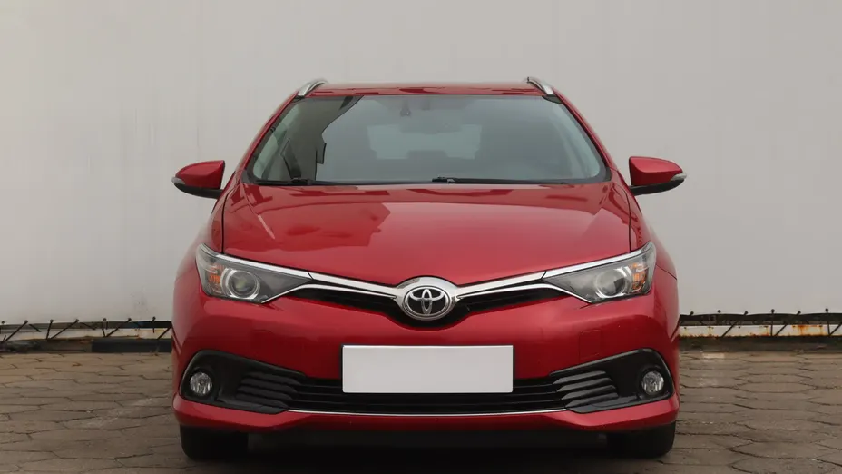 Toyota Auris -