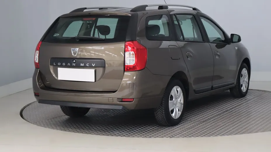 Dacia Logan -
