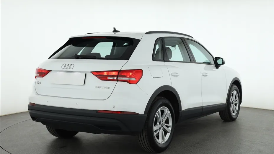 Audi Q3 -