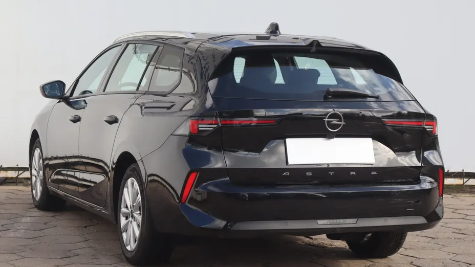 Opel Astra -