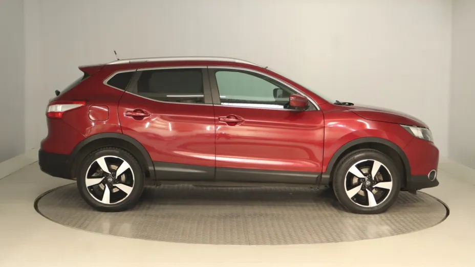 Nissan Qashqai -
