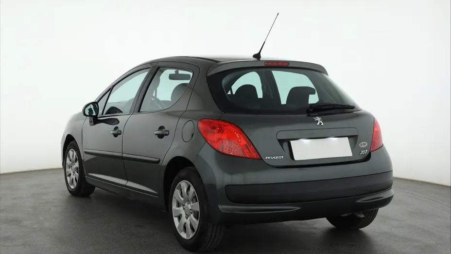 Peugeot 207 -