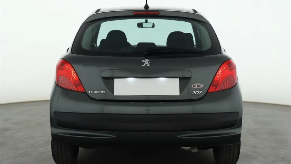 Peugeot 207 -