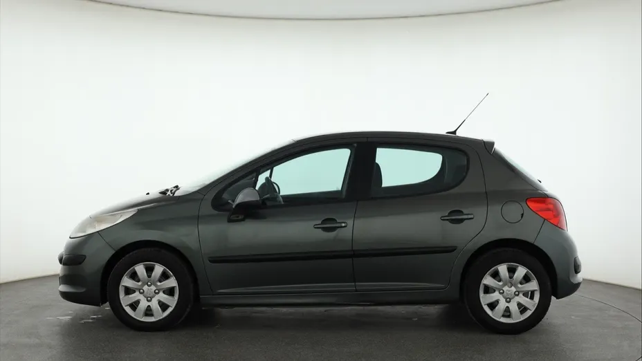 Peugeot 207 -