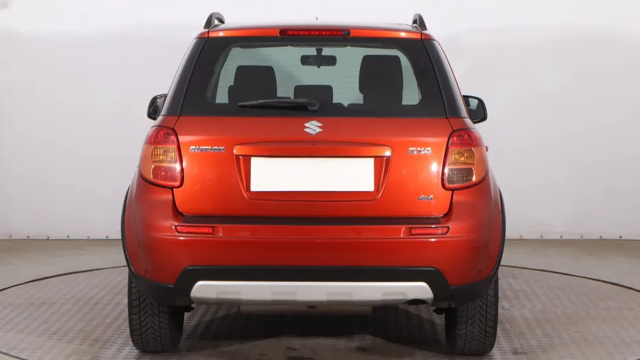 Suzuki SX4 -