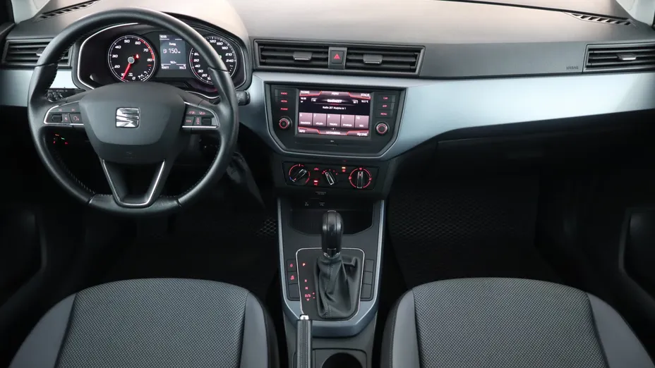 Seat Arona -