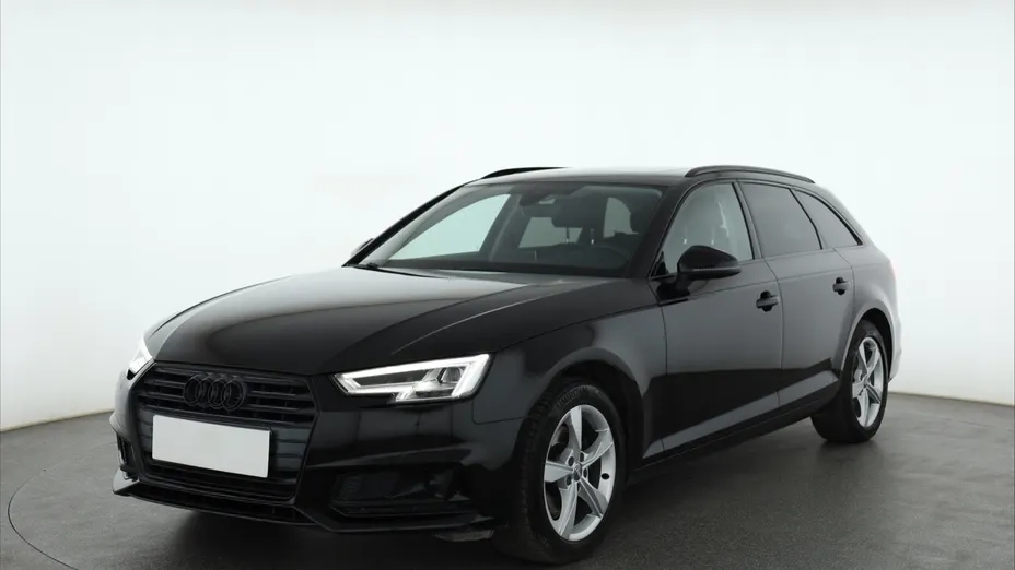 Audi A4 -