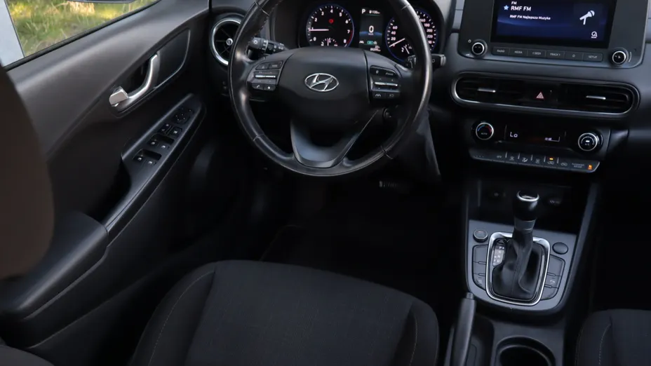 Hyundai Kona -
