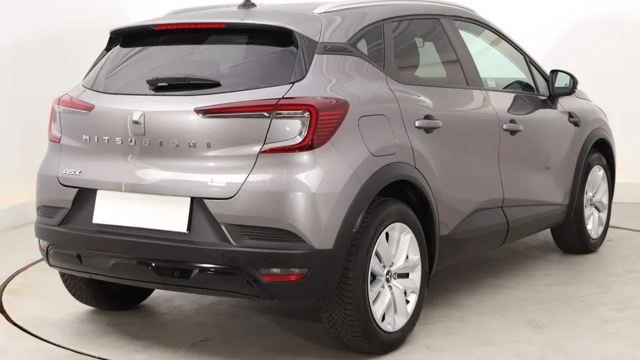 Mitsubishi ASX -