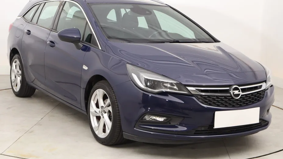 Opel Astra -