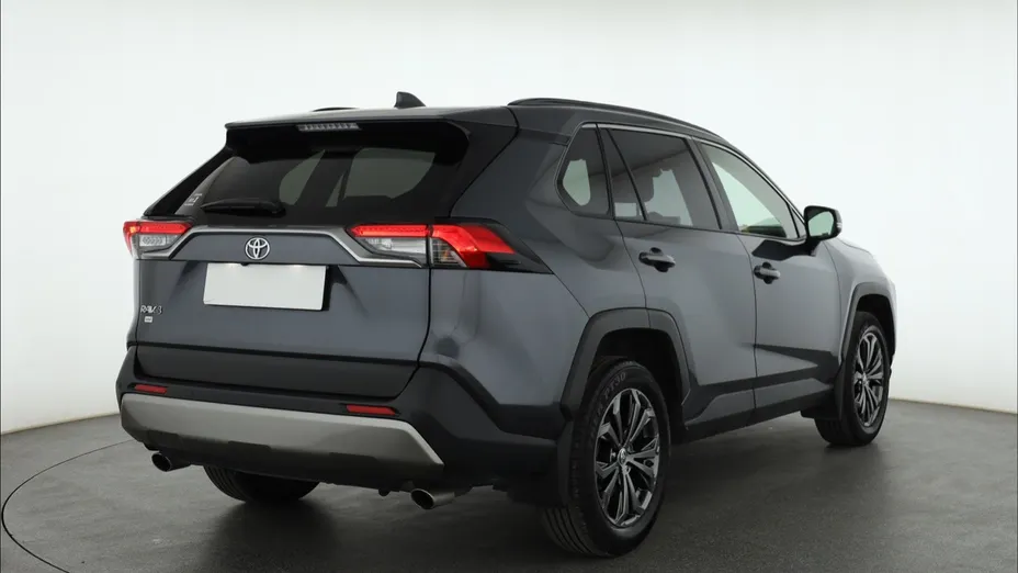 Toyota RAV4 -