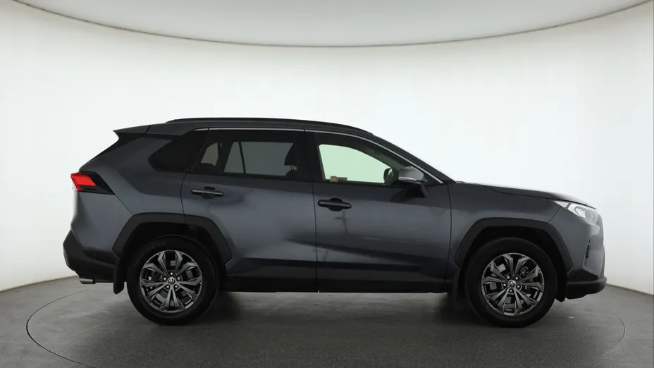 Toyota RAV4 -