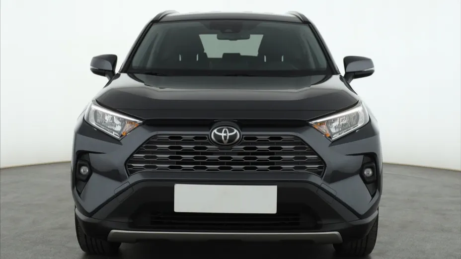 Toyota RAV4 -