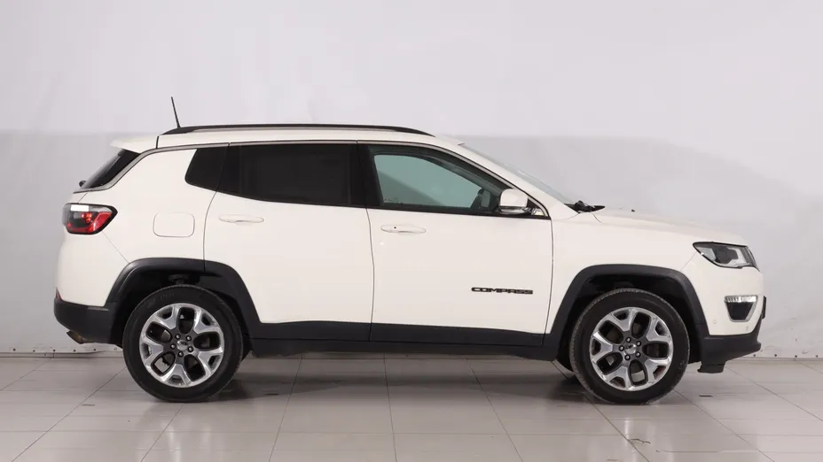 Jeep Compass -