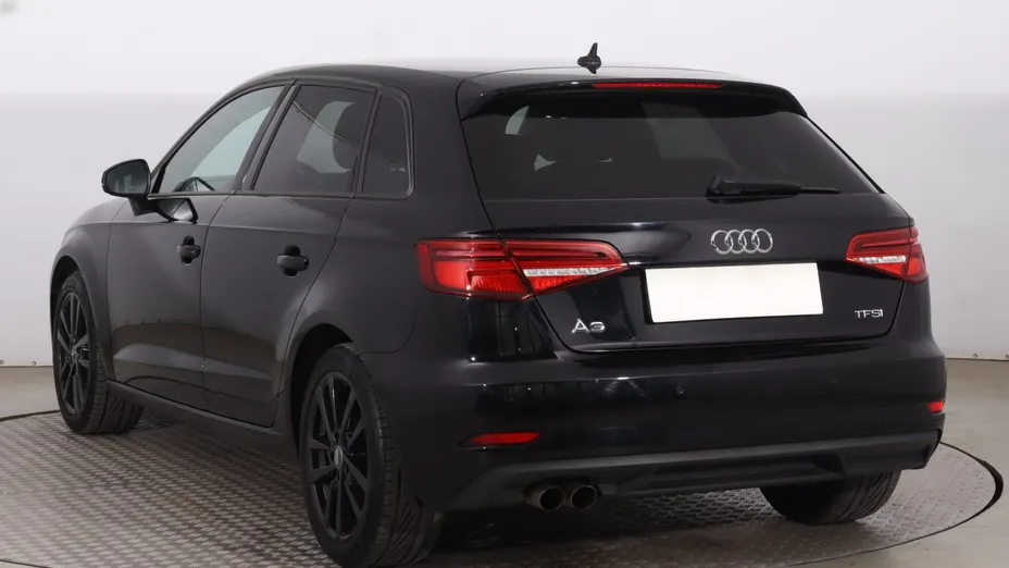 Audi A3 -
