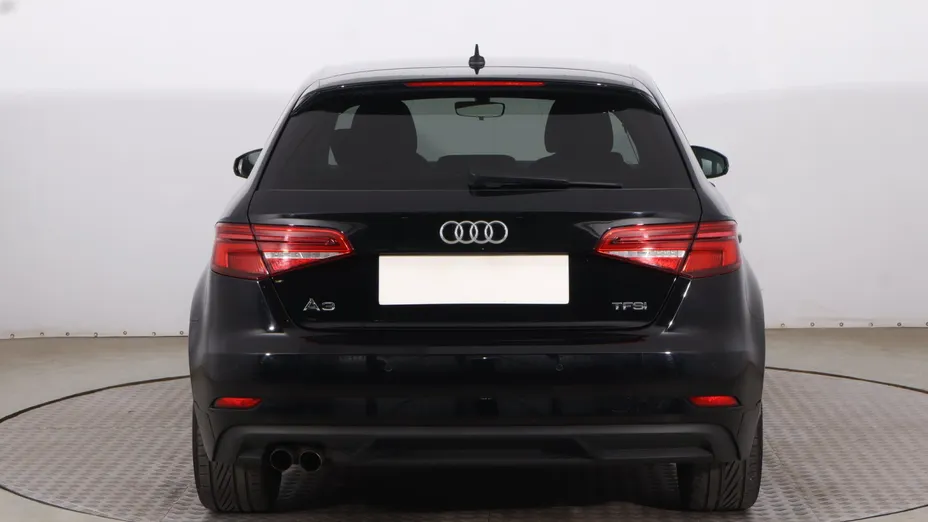Audi A3 -