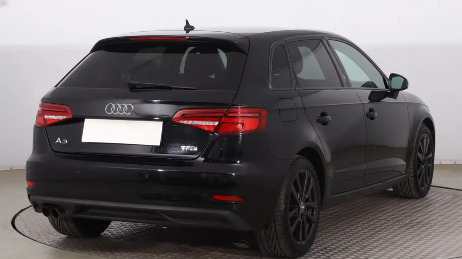 Audi A3 -