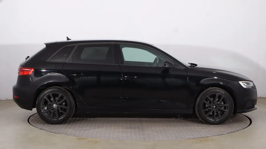 Audi A3 -