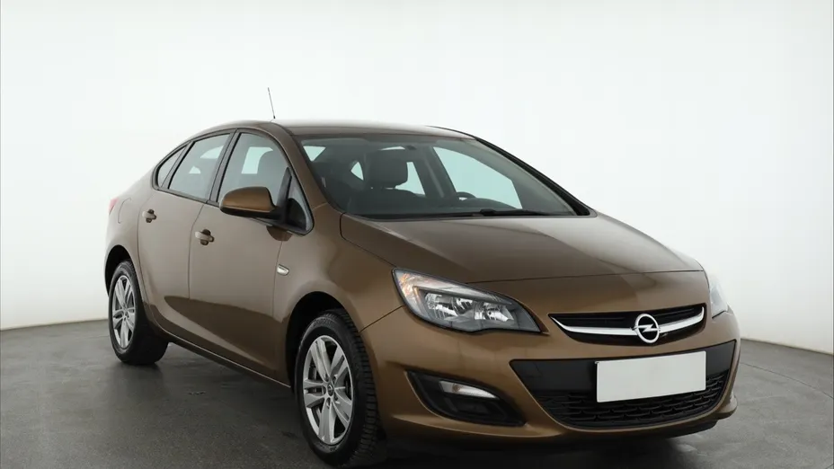 Opel Astra -