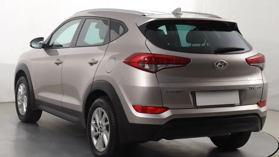 Hyundai Tucson -