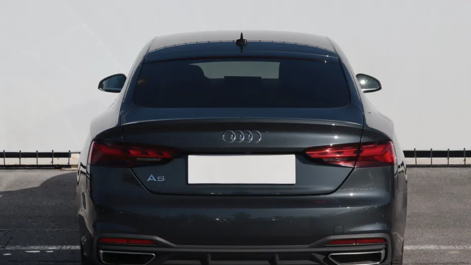 Audi A5 -