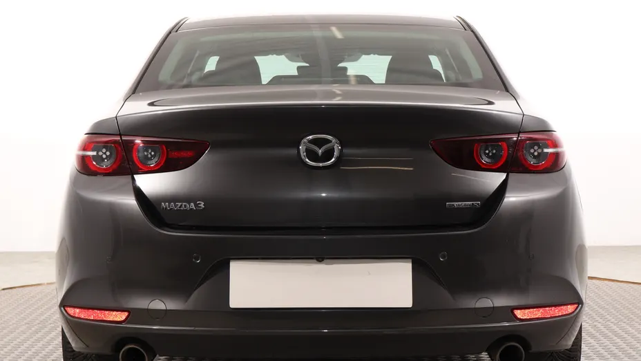 Mazda 3 -