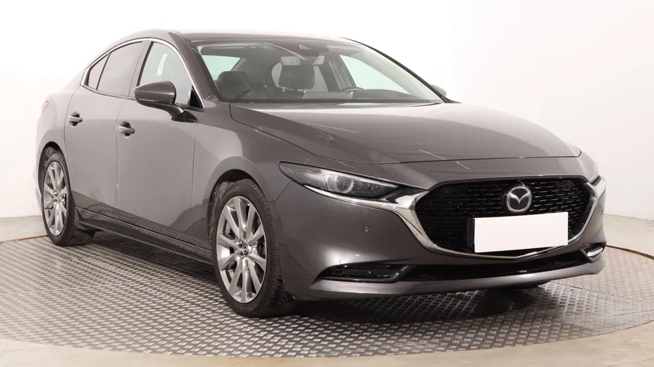 Mazda 3 -