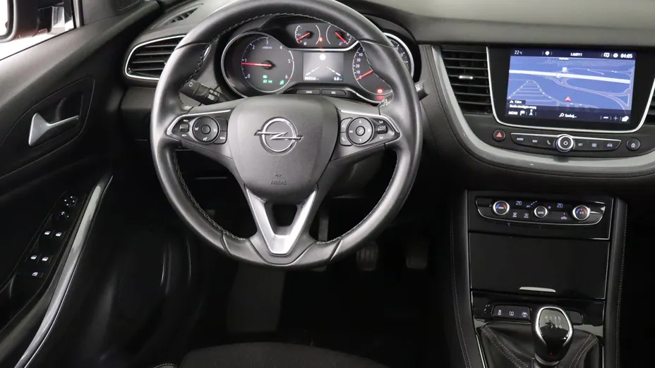 Opel Grandland -