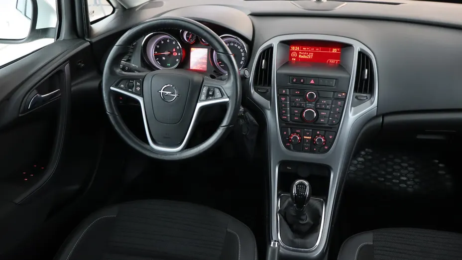 Opel Astra -
