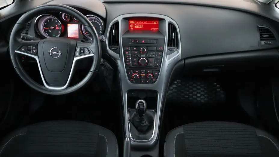 Opel Astra -