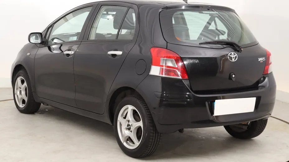Toyota Yaris -