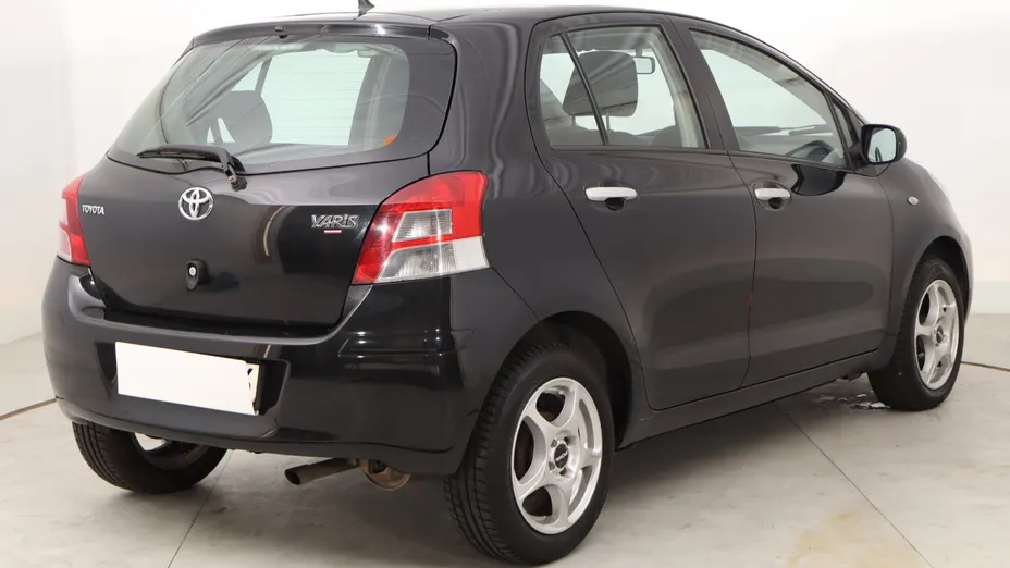 Toyota Yaris -