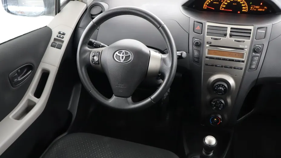 Toyota Yaris -