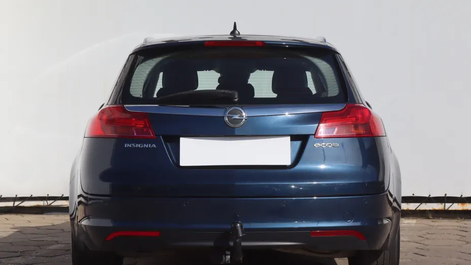 Opel Insignia -