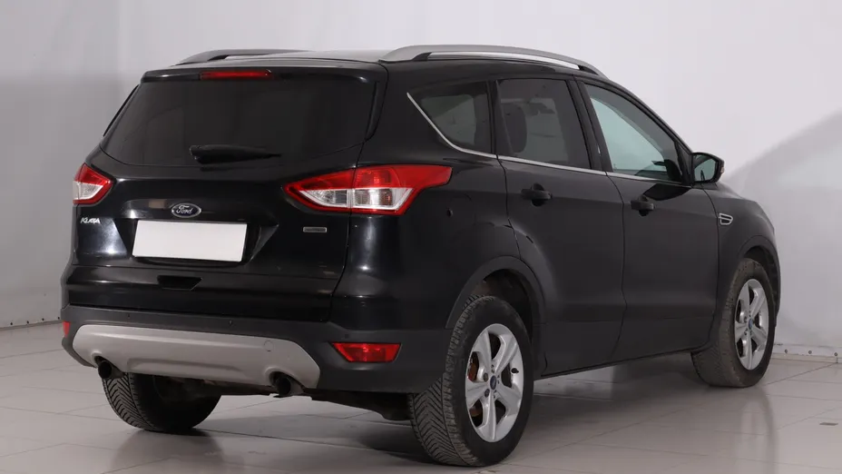 Ford Kuga -