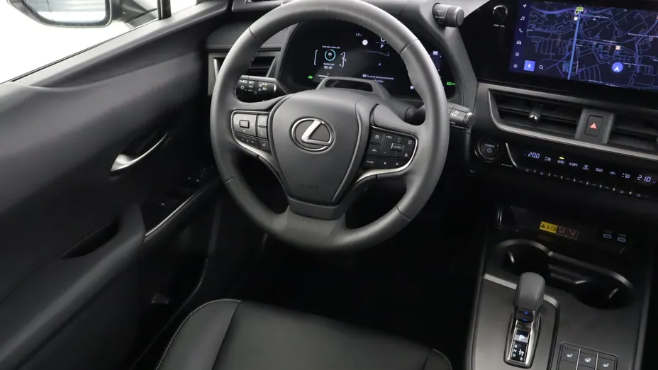Lexus UX -