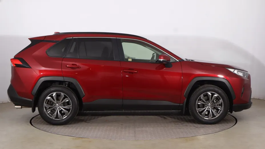 Toyota RAV4 -