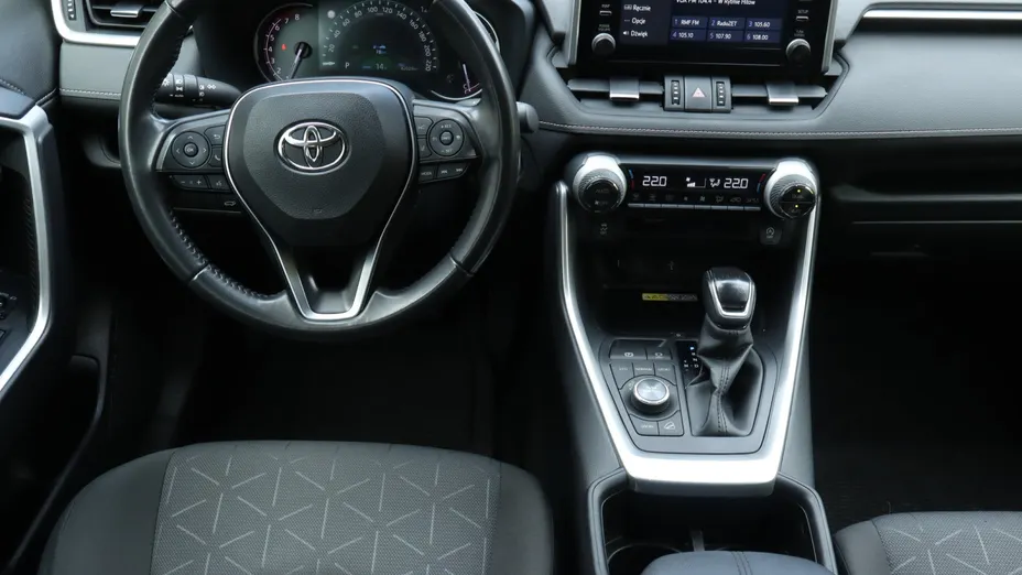 Toyota RAV4 -