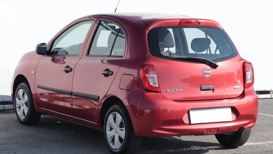 Nissan Micra -