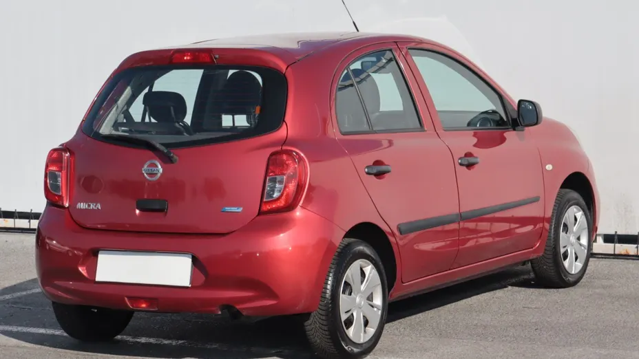 Nissan Micra -