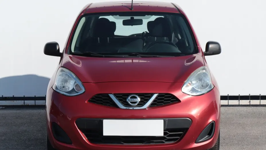 Nissan Micra -