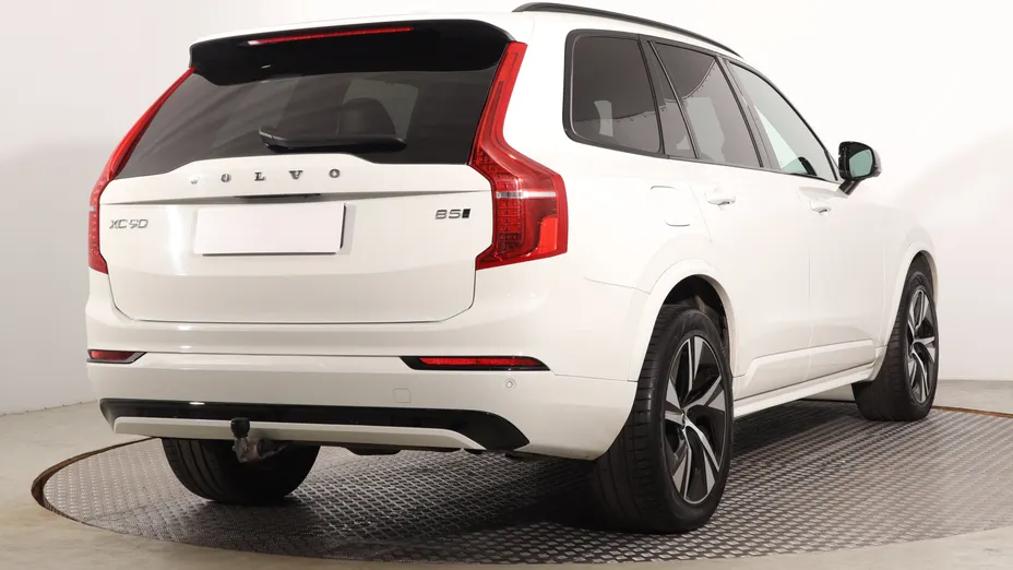 Volvo XC90 -