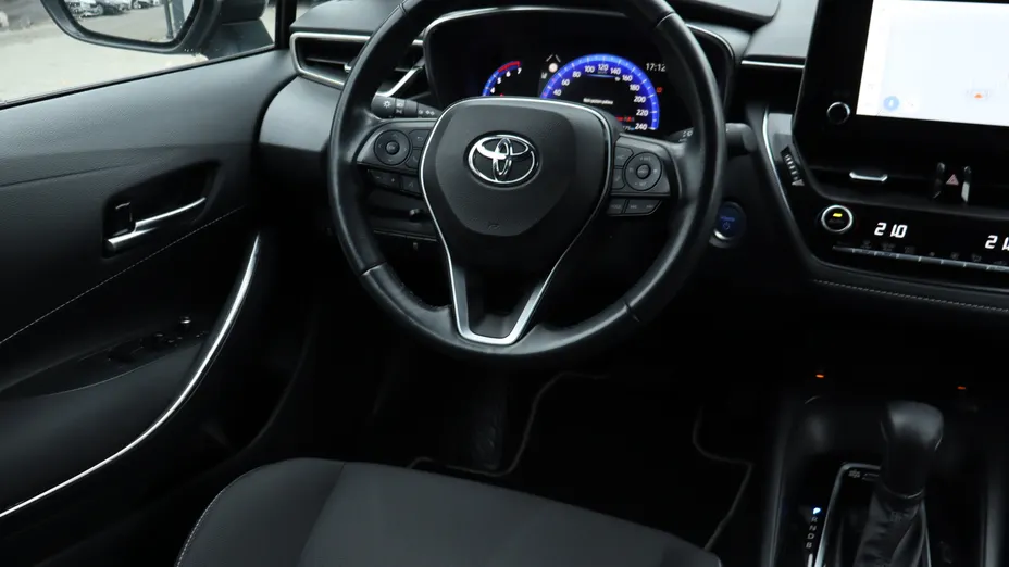 Toyota Corolla -