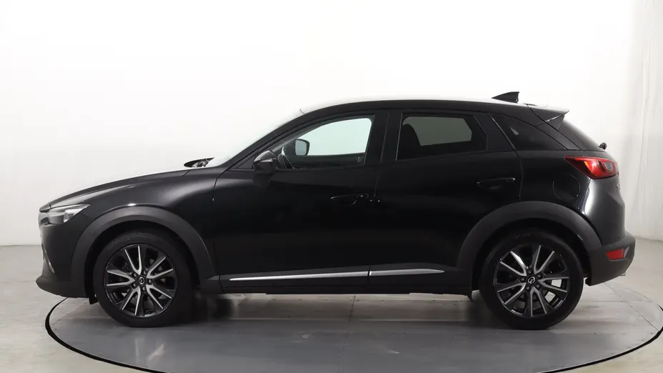 Mazda CX-3 -