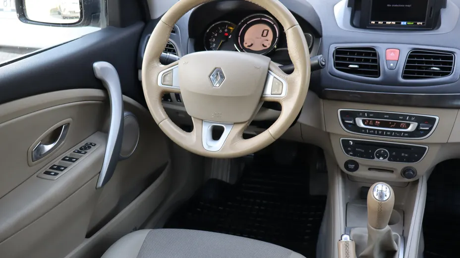 Renault Fluence -