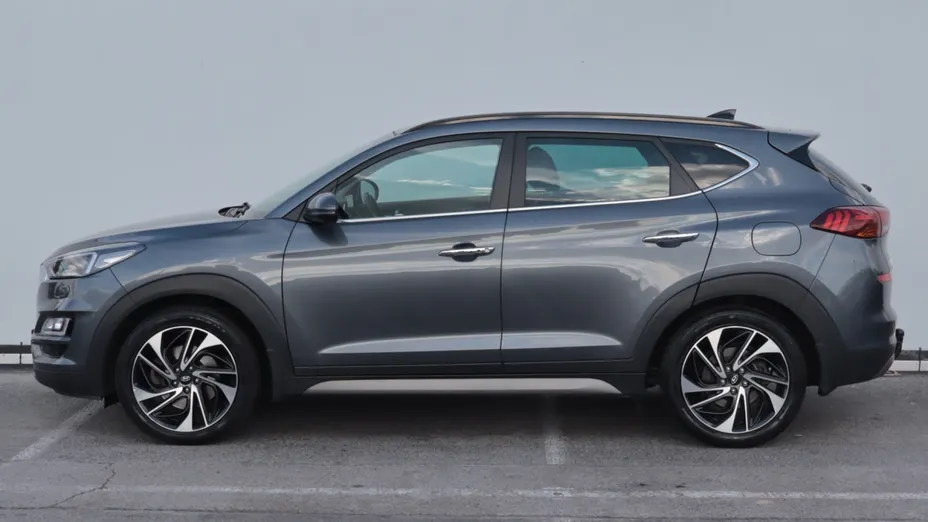 Hyundai Tucson -